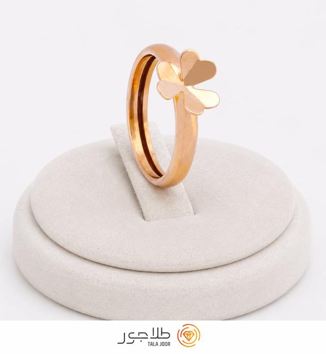 انگشتر طلا ۱۸ عیار زنانه طرح گل بدون نگین