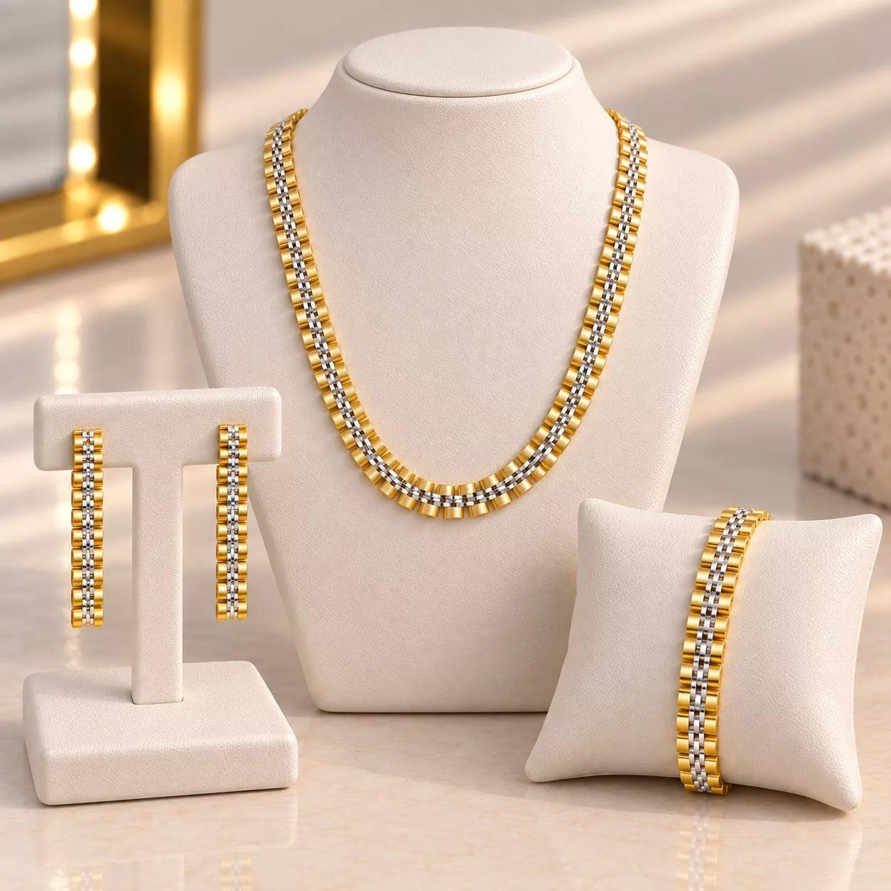 سرویس طلا رولکس دورنگ قفل برجسته و چندرج ۱۸ عیار وزن تقریبی ۶۵ گرم
